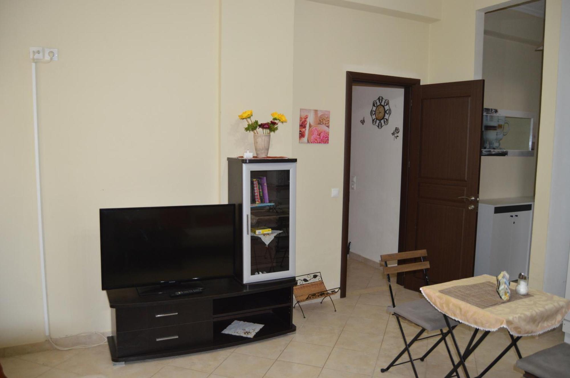Villa Elena Marathiás Exteriör bild